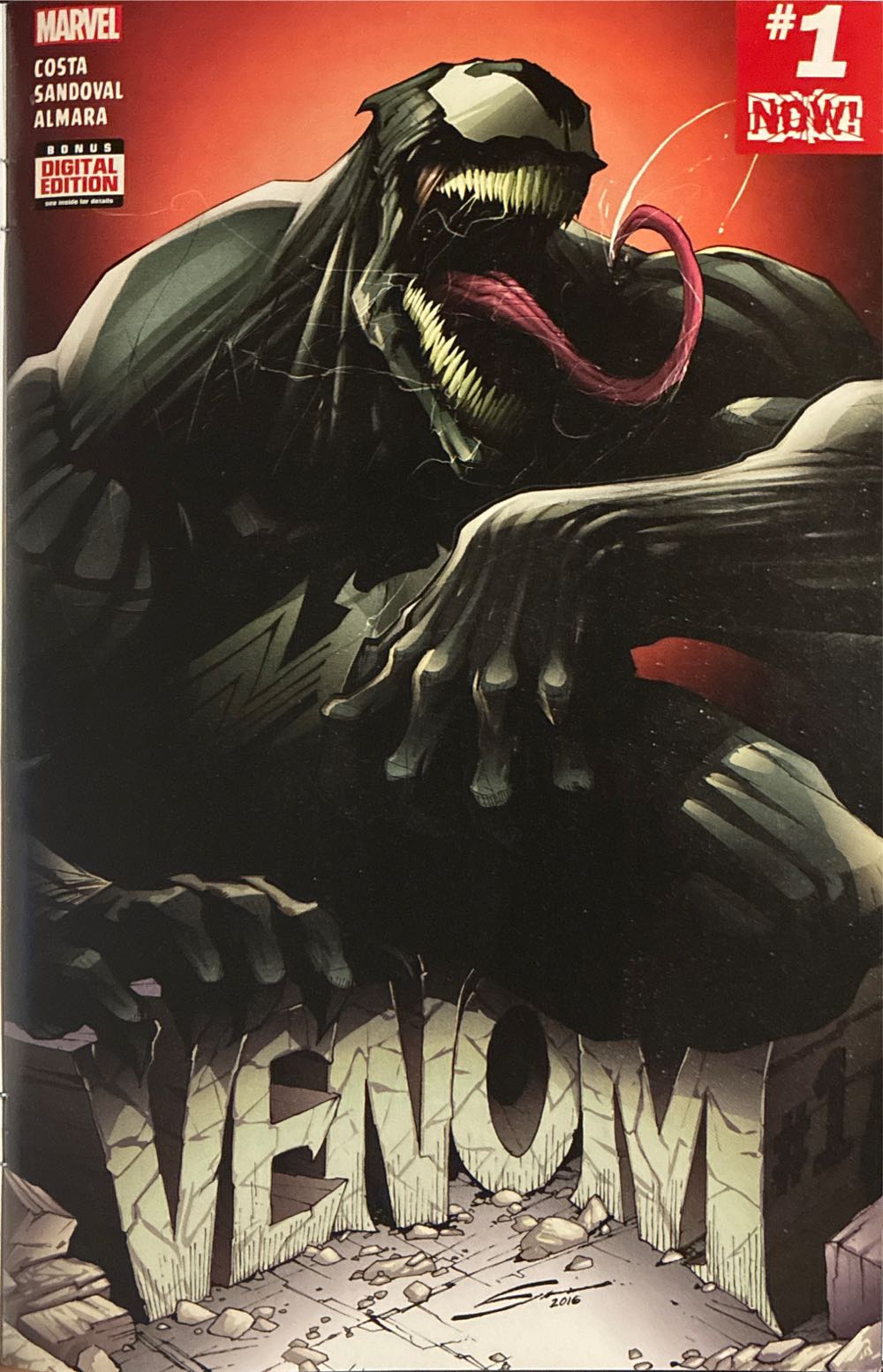Venom - Marvel (1 - Jan 2017) comic book collectible [Barcode 75960608626900161] - Main Image 2