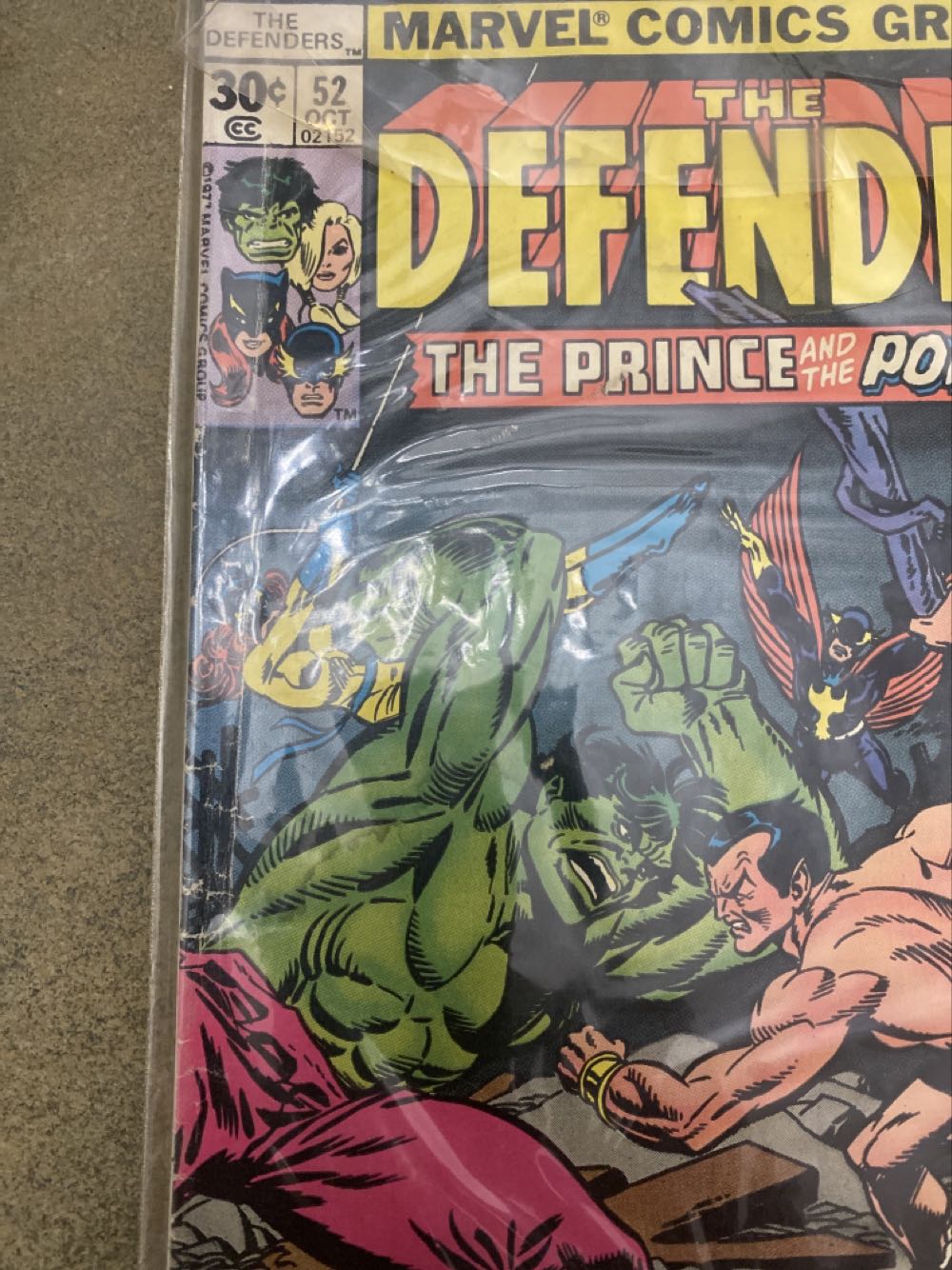 Defenders - Marvel (52 - Oct 1977) comic book collectible [Barcode 071486021520] - Main Image 2