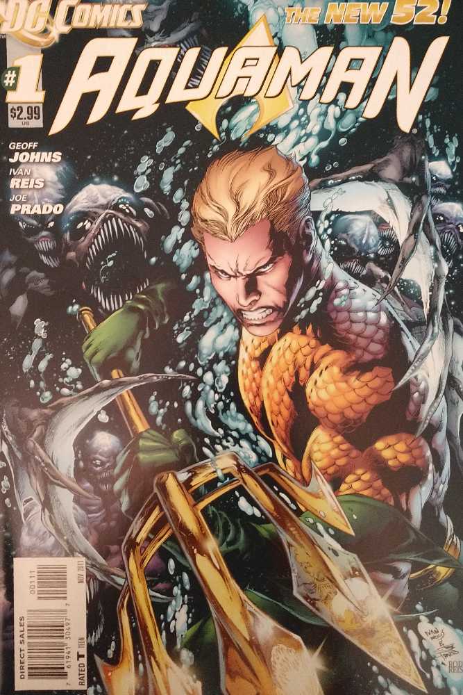 AQUAMAN - DC (1 - Nov 2011) comic book collectible [Barcode 761941304977] - Main Image 2