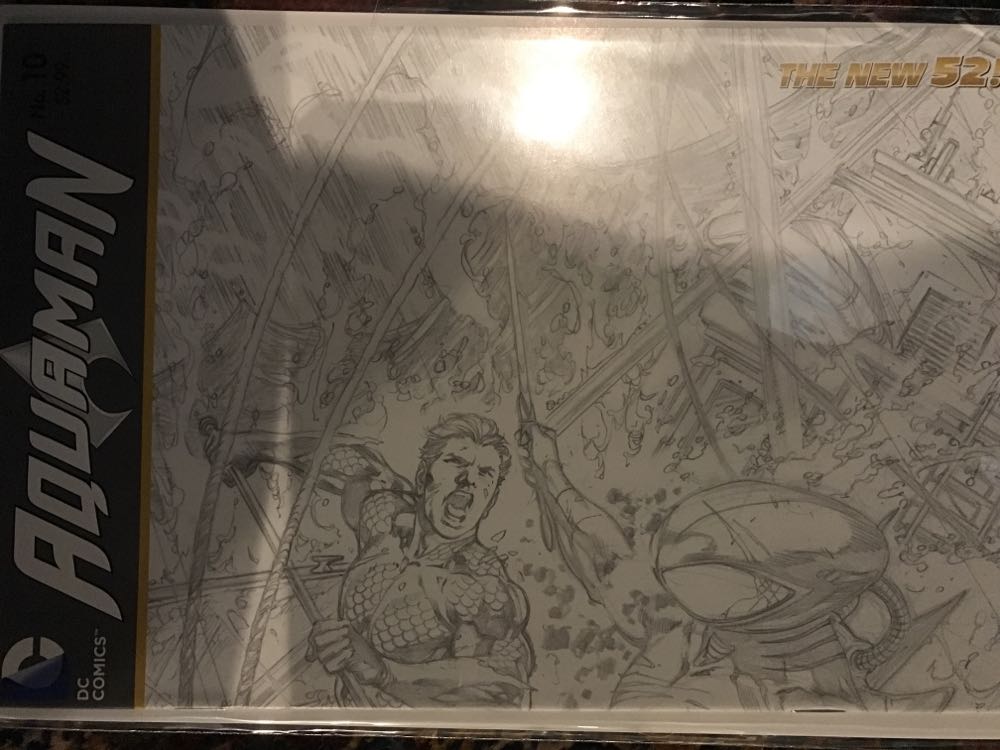 Aquaman - DC Comics (10 - Jun 2012) comic book collectible [Barcode 76194130497701011] - Main Image 2