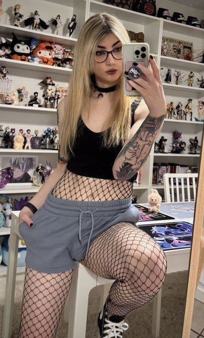 Weird War Tales - DC (Detective Comics) (43) comic book collectible [Barcode 761941296555] - Main Image 3