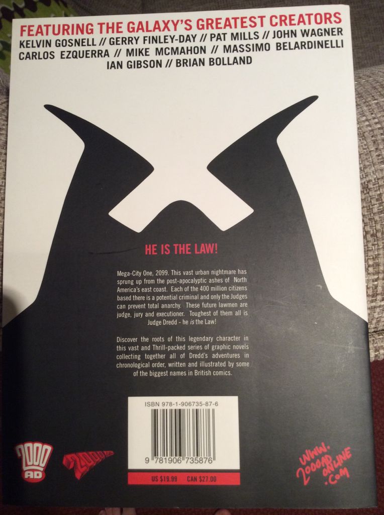 Judge Dredd: The Complete Case Files Vol. 1 - Simon And Schuster (1) comic book collectible [Barcode 9781906735876] - Main Image 2