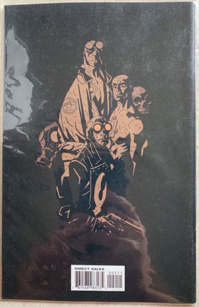 Hellboy: Conqueror Worm - Dark Horse Comics (2) comic book collectible [Barcode 76156898313500111] - Main Image 2