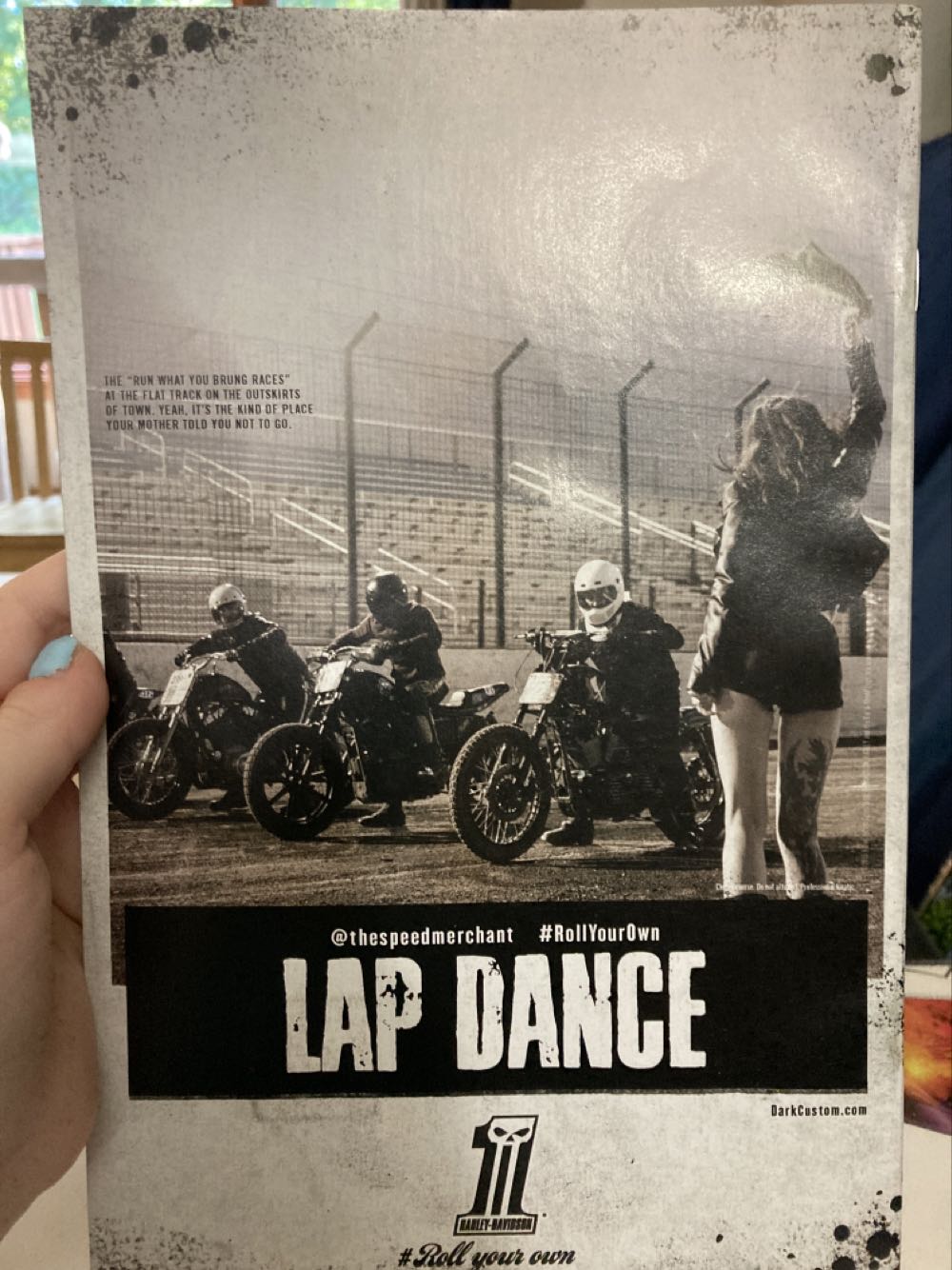 Battleworld: Runaways - Marvel Comics (2 - Sep 2015) comic book collectible [Barcode 75960608211700211] - Main Image 2