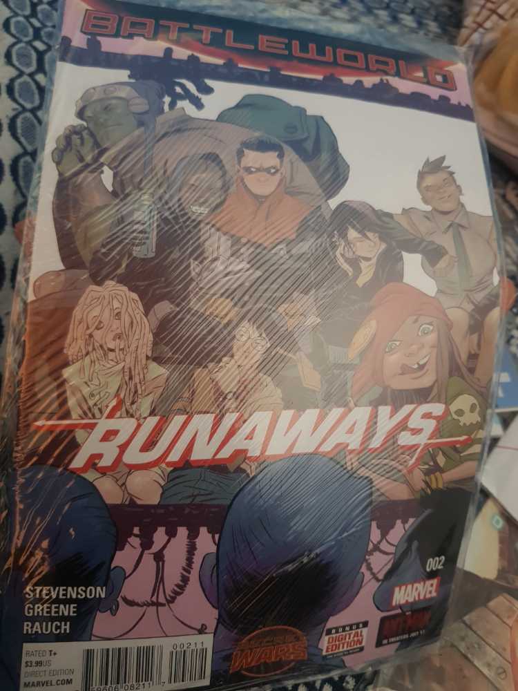 Battleworld: Runaways - Marvel Comics (2 - Sep 2015) comic book collectible [Barcode 75960608211700211] - Main Image 3
