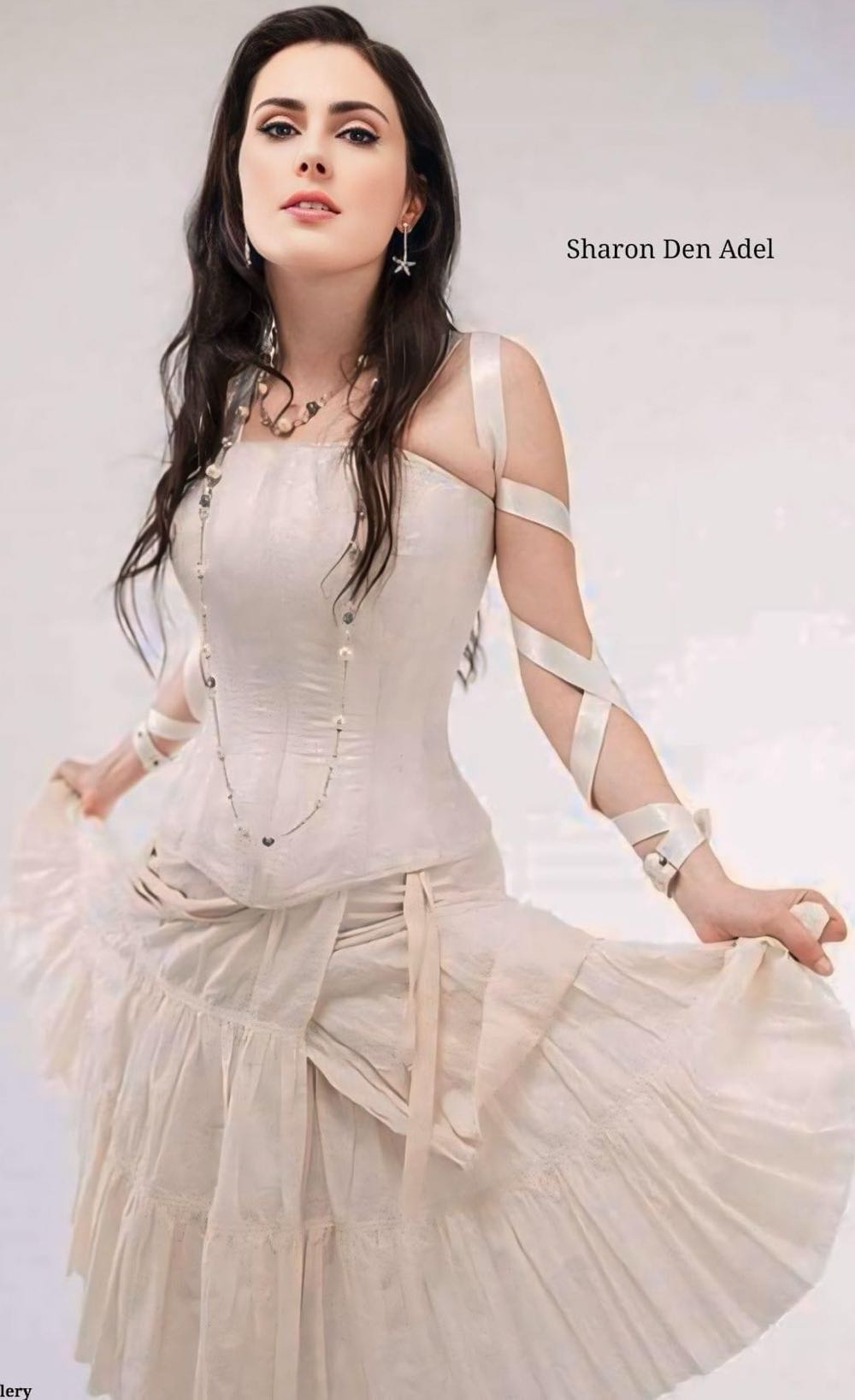 Saga Of The Swamp Thing - DC (Detective Comics) (14 - Jun 1983) comic book collectible [Barcode 522147558854] - Main Image 3