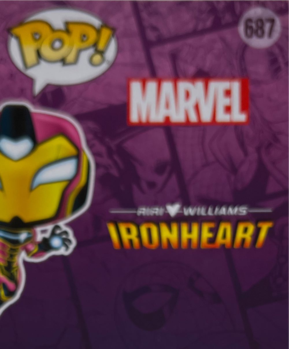 Iron heart Pop 687  comic book collectible - Main Image 4
