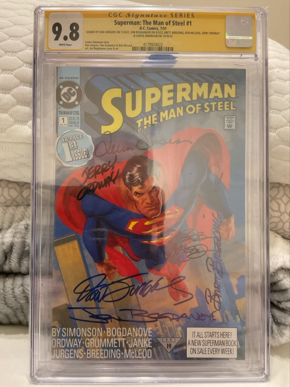 Superman: The Man Of Steel (1991) - DC Comics (1 - Jul 1991) comic book collectible [Barcode 070989308015] - Main Image 2
