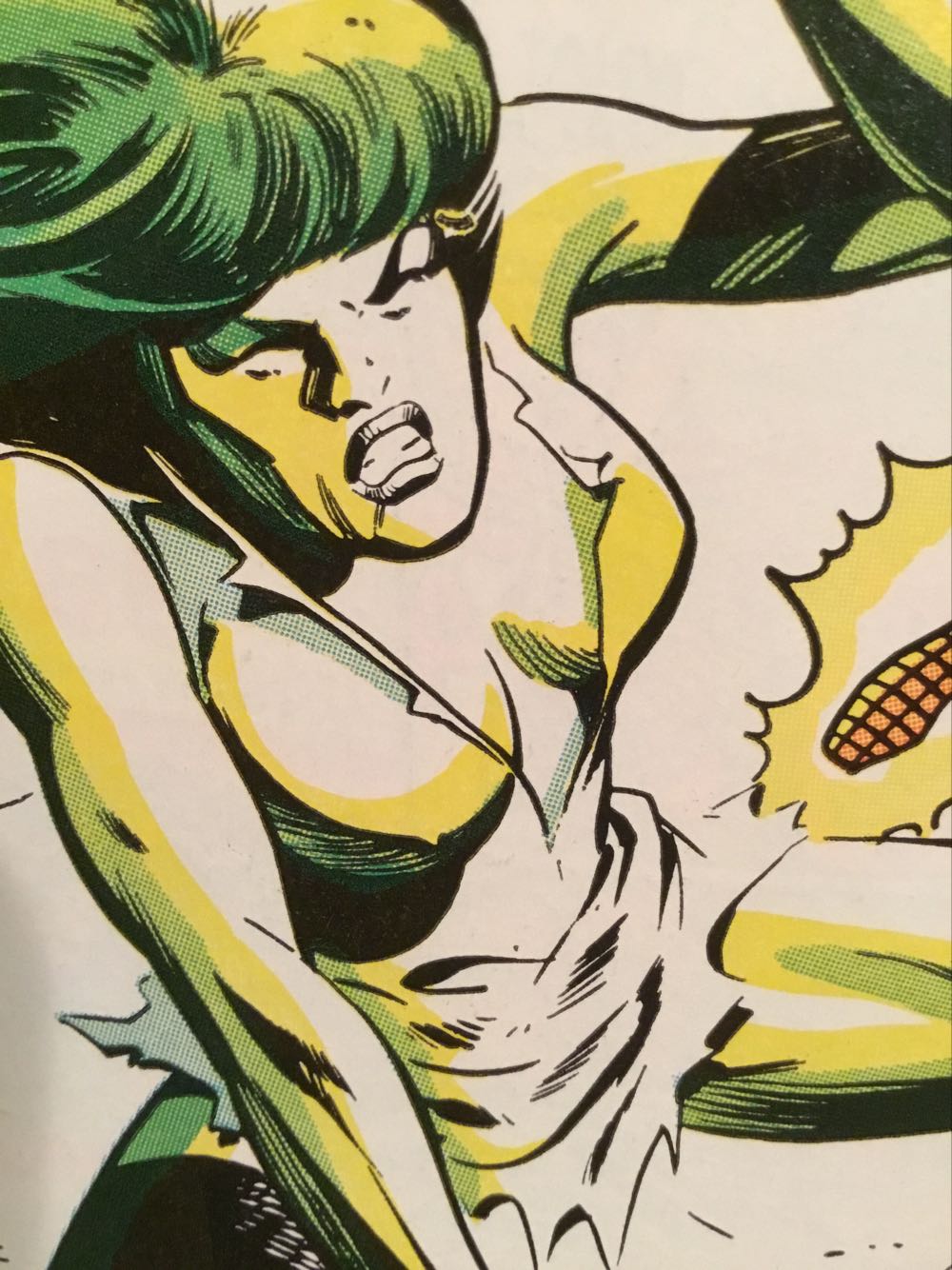 Dazzler - Marvel Comic Group (14 - Apr 1982) comic book collectible [Barcode 071486029953] - Main Image 3