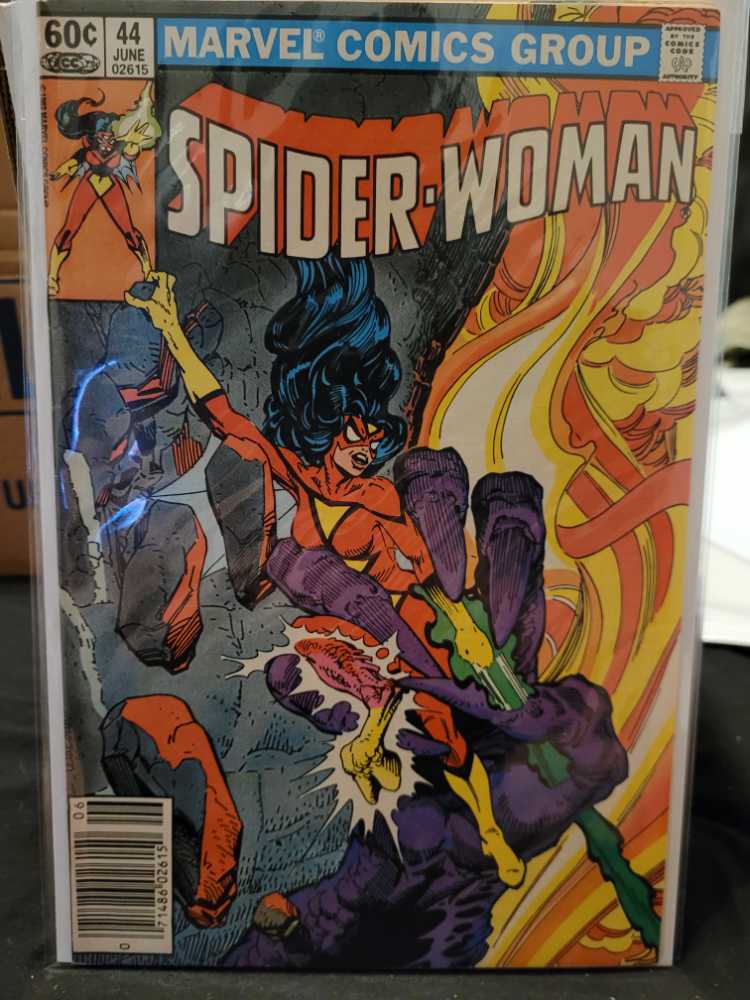 Spider-Woman V1 #44 - Marvel Comic (44) comic book collectible [Barcode 071486026150] - Main Image 2