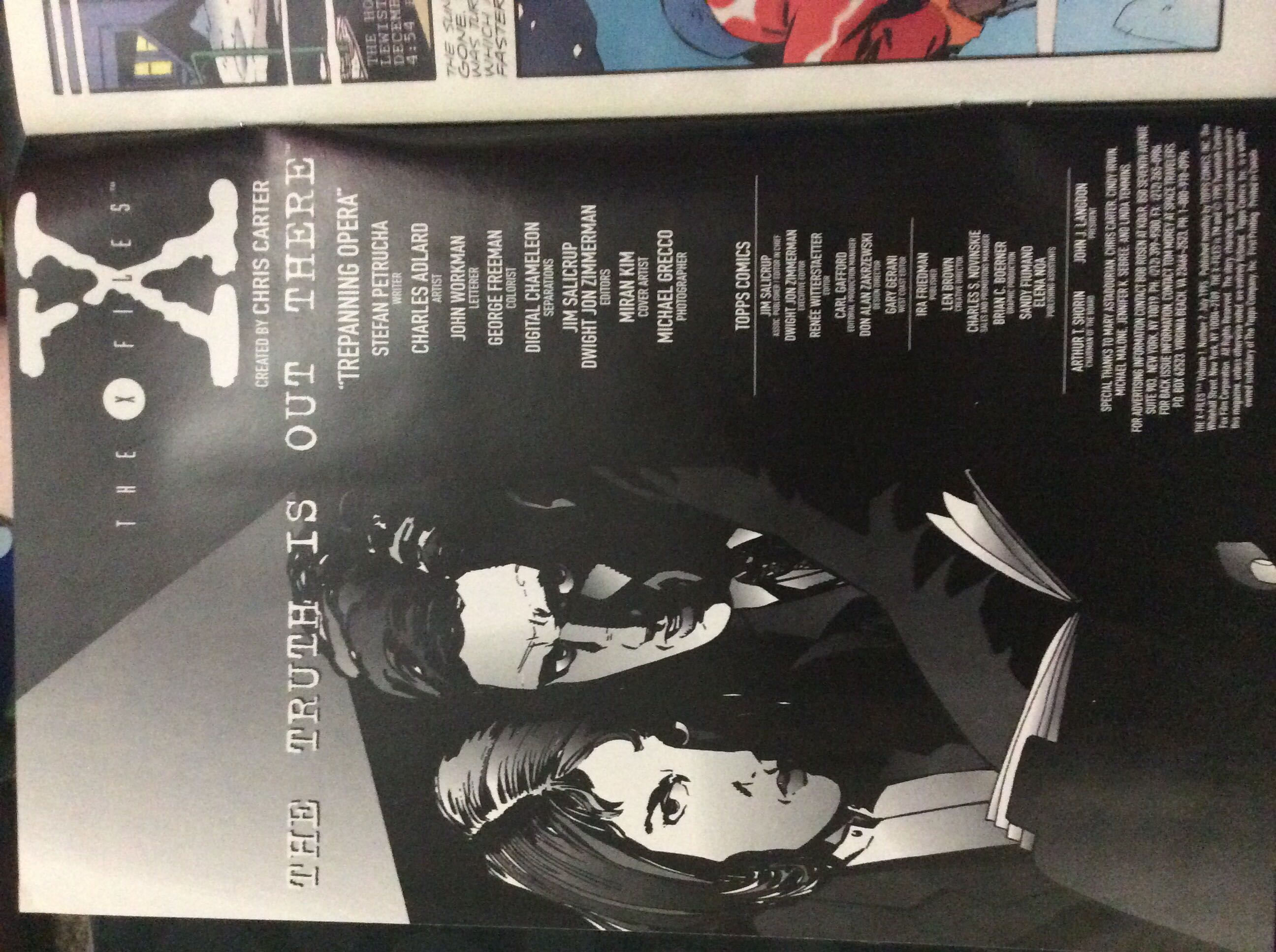 X-Files - Topps Comics (7 - Jul 1995) comic book collectible [Barcode 041116001864] - Main Image 2