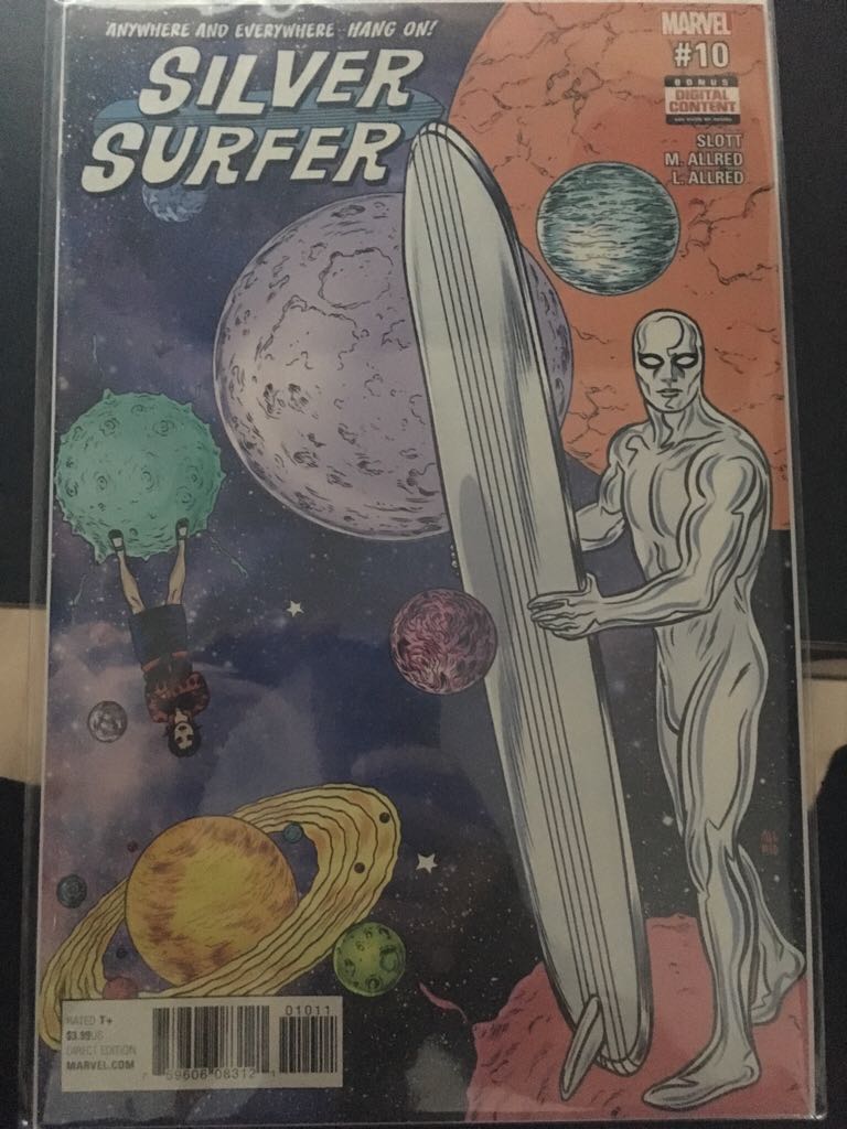 Bruce Wayne: The Road Home-Catwoman (2010)