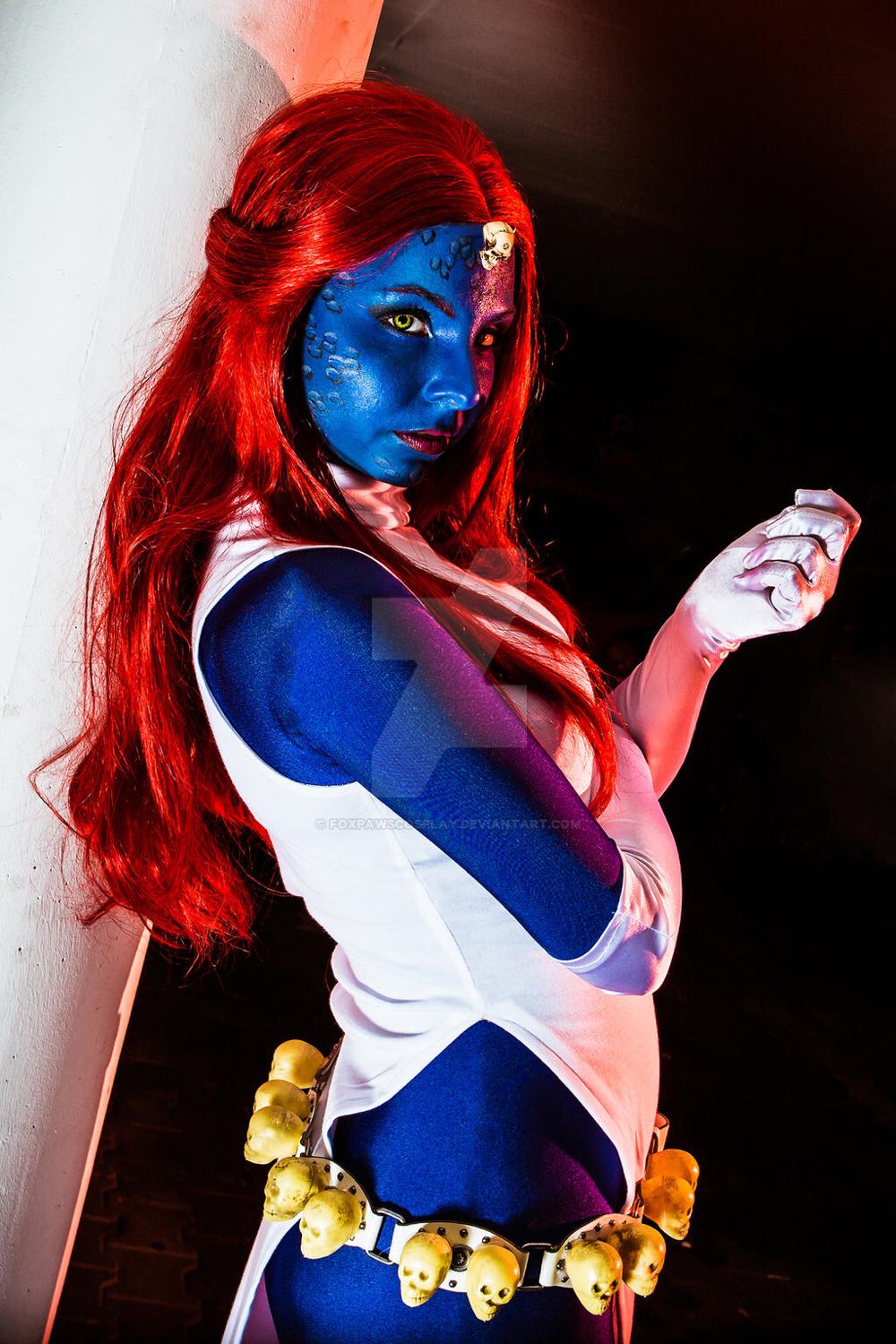 Mystique - Marvel Comic (12 - May 2004) comic book collectible [Barcode 759606054312] - Main Image 3