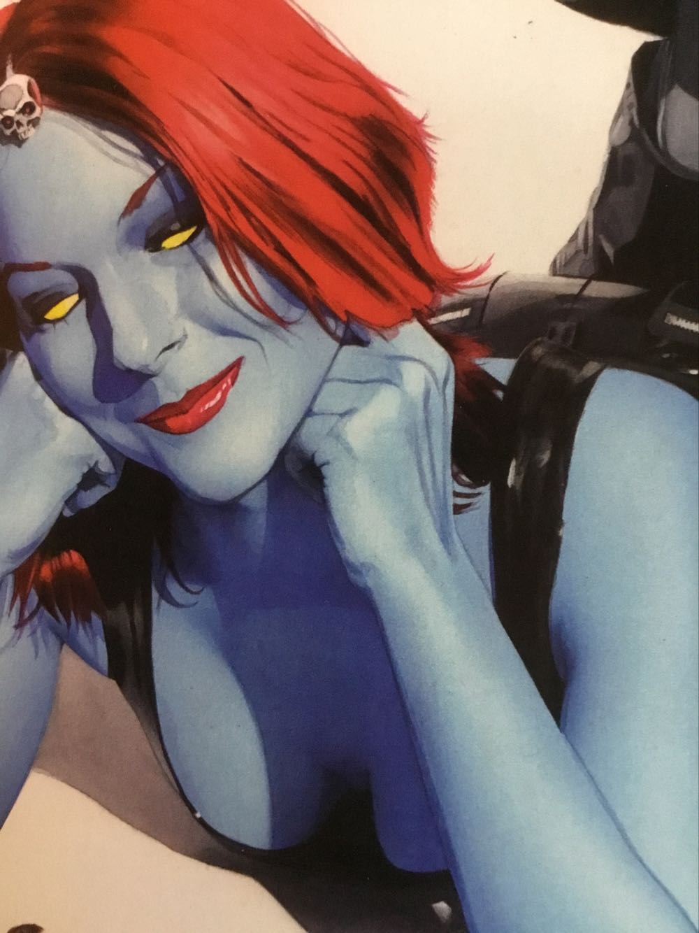 Mystique - Marvel Comic (13 - Jun 2004) comic book collectible [Barcode 759606054312] - Main Image 2