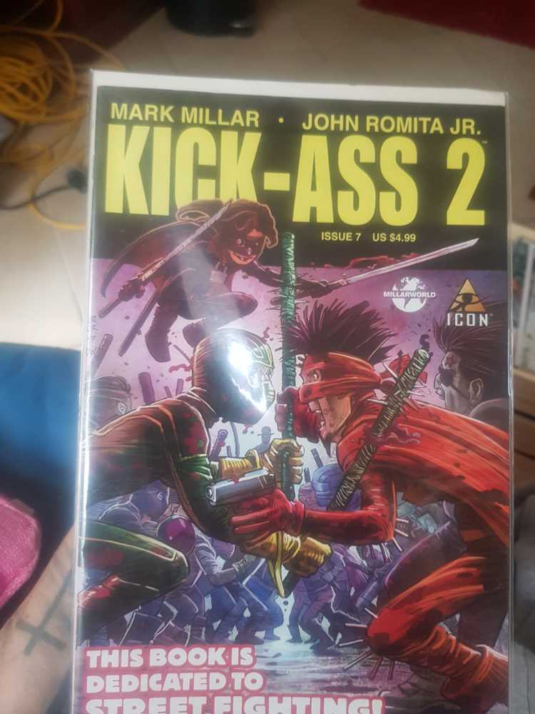 Kick-Ass 2 - Icon (7 - May 2012) comic book collectible [Barcode 759606074099] - Main Image 2