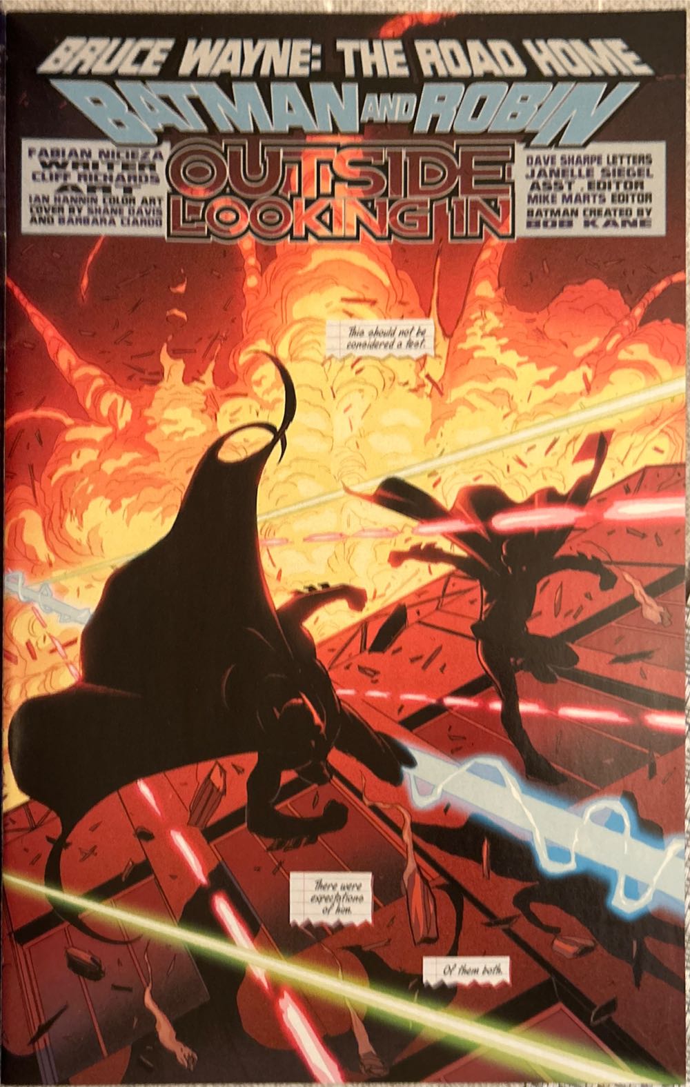 Bruce Wayne: The Road Home - DC Comics (1 - Dec 2010) comic book collectible [Barcode 76194129878800111] - Main Image 3