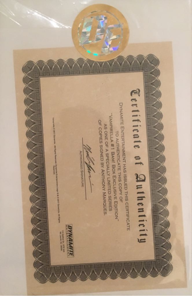 Vampirella Vol. 4 - Dynamite (1 - Mar 2017) comic book collectible - Main Image 2