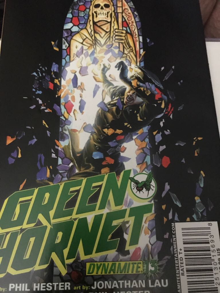 Vampirella (Vol 1) - Dynamite (2) comic book collectible [Barcode 725130156938] - Main Image 2