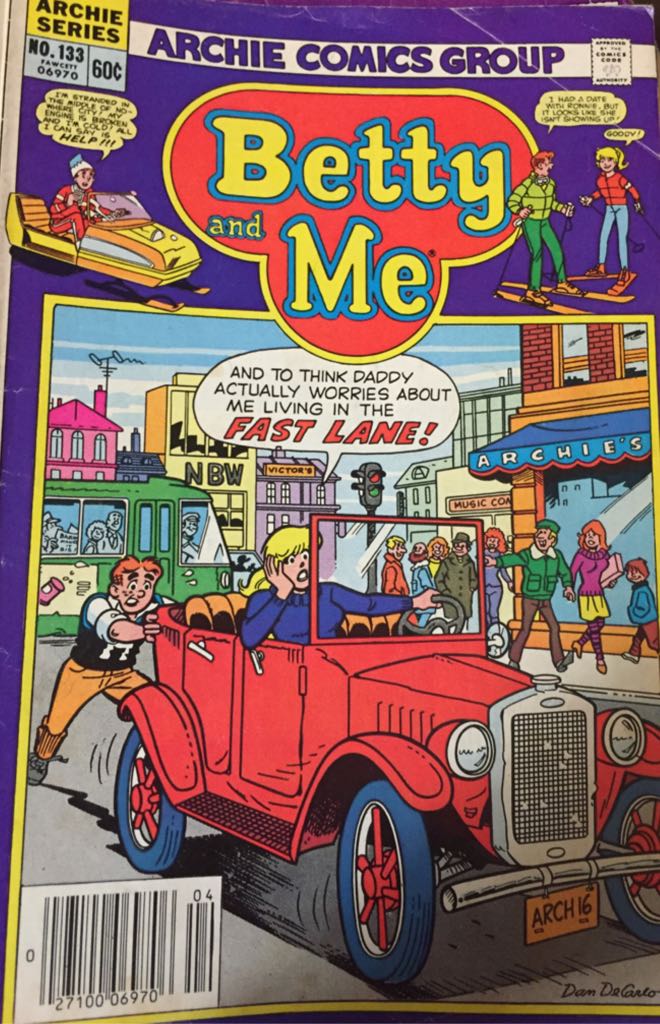 Betty And Me  (133 - Nov 2015) comic book collectible [Barcode 027100069706] - Main Image 1