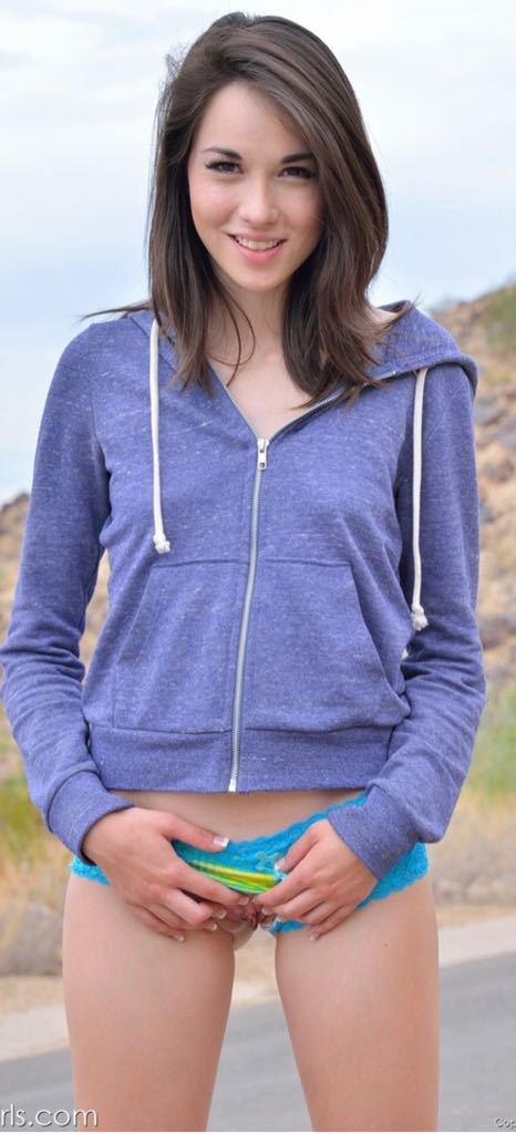 Marvel Premiere - Marvel Comics Group (37 - Aug 1977) comic book collectible [Barcode 071486021421] - Main Image 2