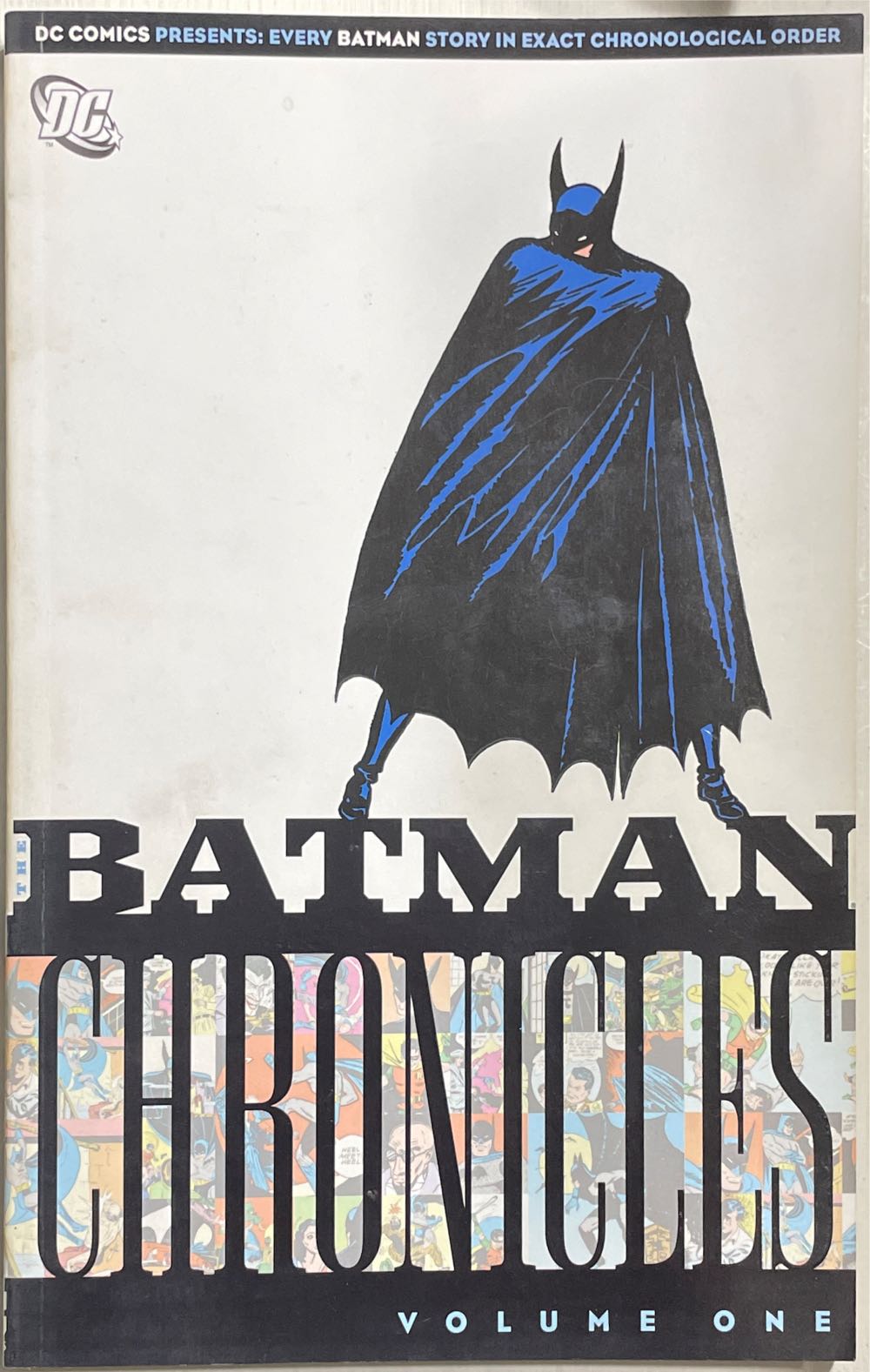 Batman Chronicles - DC Comics (1) comic book collectible [Barcode 978140120445751499] - Main Image 2