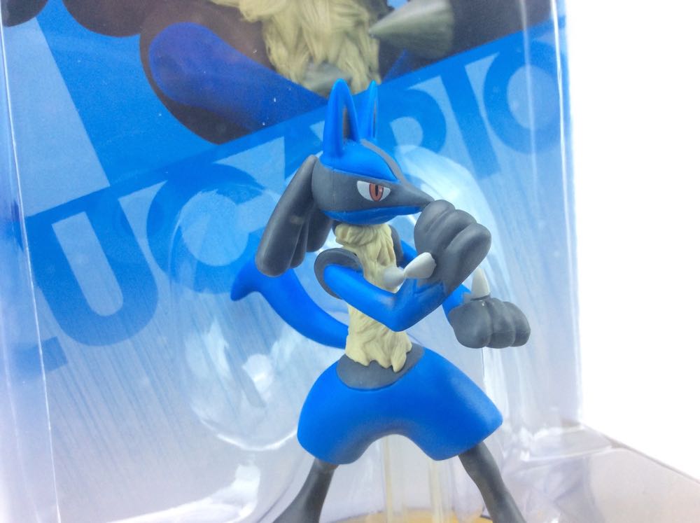Lucario amiibo - Nintendo comic book collectible - Main Image 4