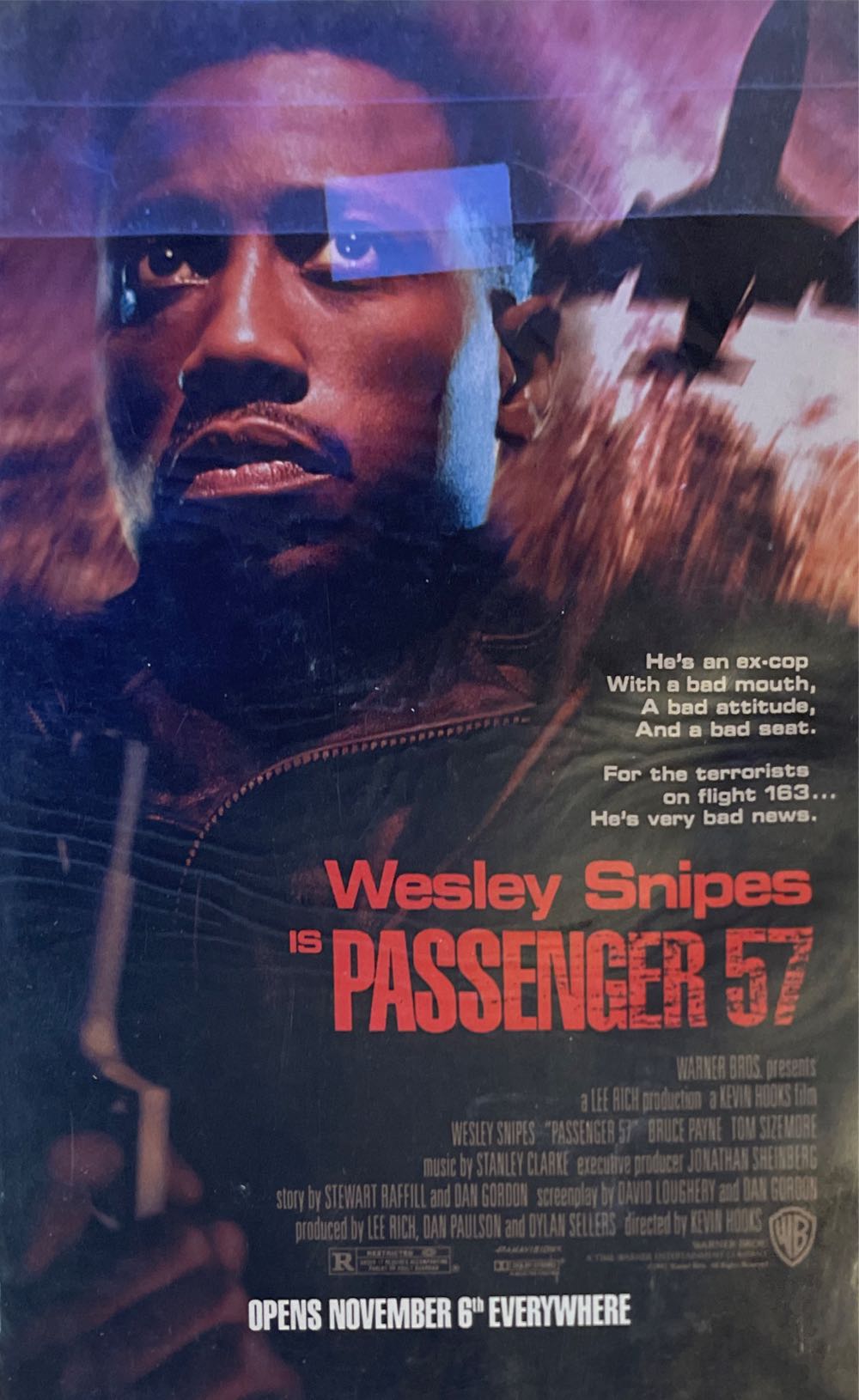 Batman Legends Of The Dark Knight - DC Comics (40 - Dec 1992) comic book collectible [Barcode 761941200071] - Main Image 2