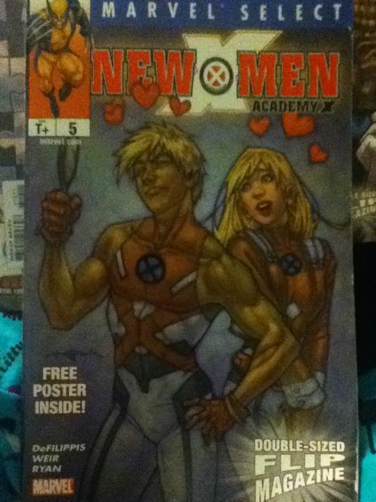 Marvel Select Astonishing X-Men   (5) comic book collectible [Barcode 071486016632] - Main Image 2