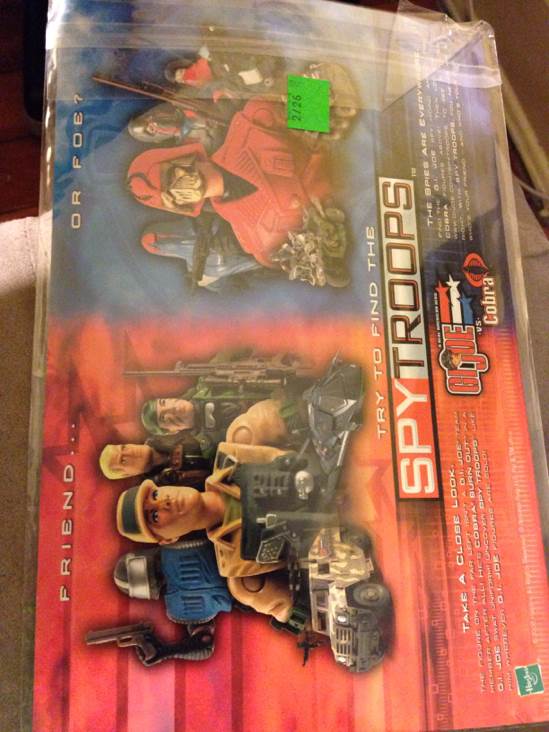 Ultimate Comics: War  (4) comic book collectible [Barcode 759606054091] - Main Image 2
