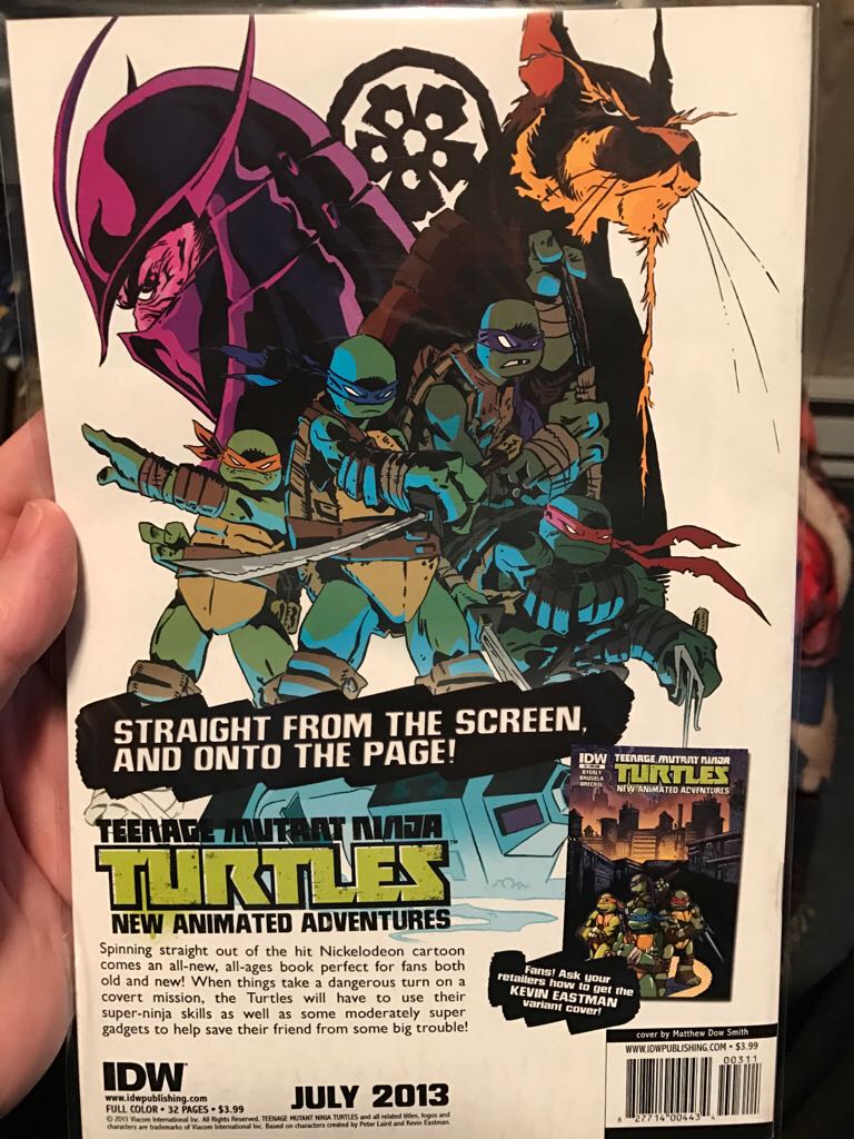 Doctor Who: Classics  (3) comic book collectible [Barcode 82778224] - Main Image 2