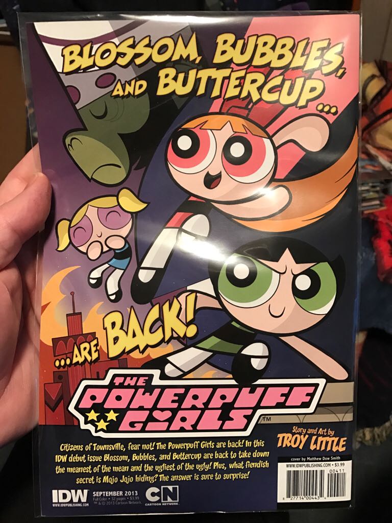 Doctor Who: Classics  (4) comic book collectible [Barcode 82778224] - Main Image 2