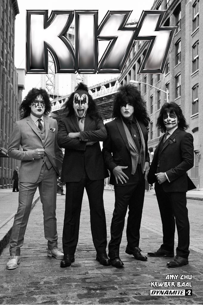 Kiss  - Dynamite (2) comic book collectible [Barcode 725130252739] - Main Image 1