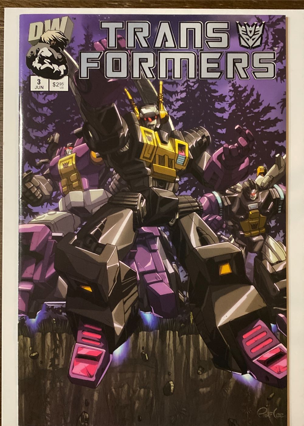 Transformers (DW Run) - Dreamwave Productions (3 - Jun 2002) comic book collectible [Barcode 823365009804] - Main Image 2