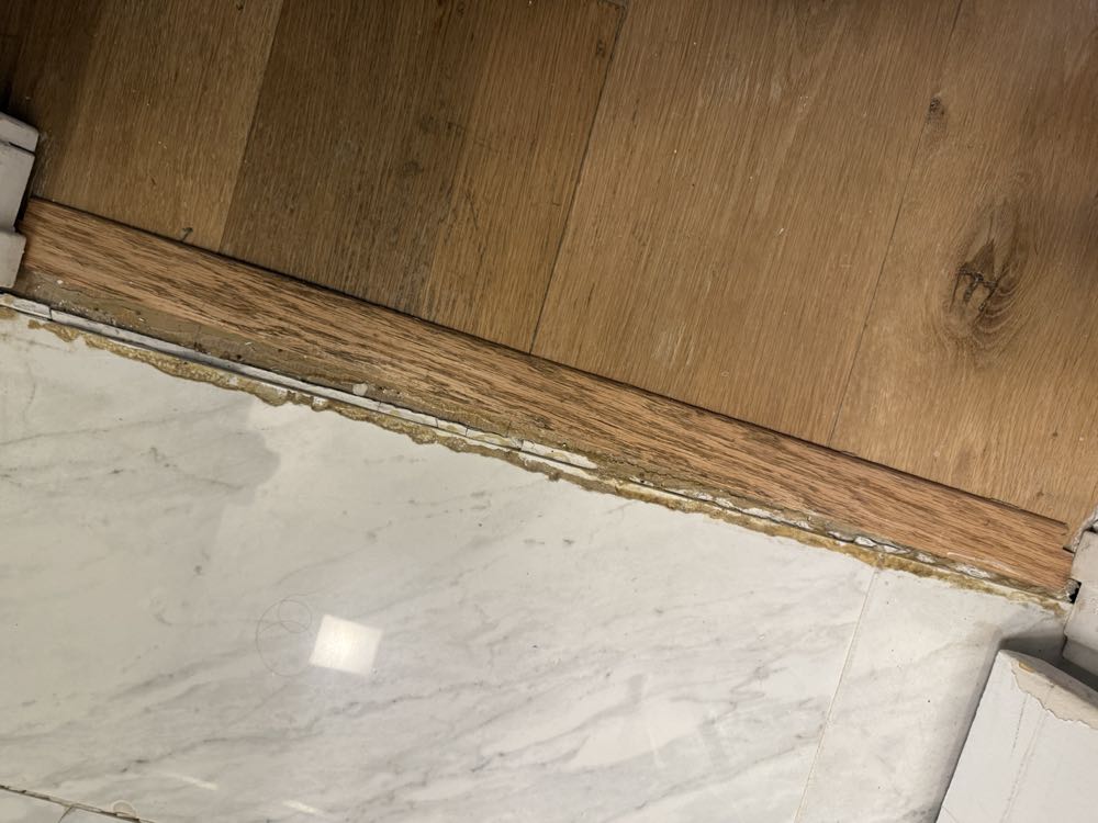 Plastic Man - DC (Detective Comics) (14 - Aug 1976) comic book collectible [Barcode 761941237053] - Main Image 3