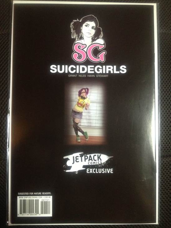 Suicide Girls - IDW (1 - 03/2011) comic book collectible [Barcode 827714002300] - Main Image 2