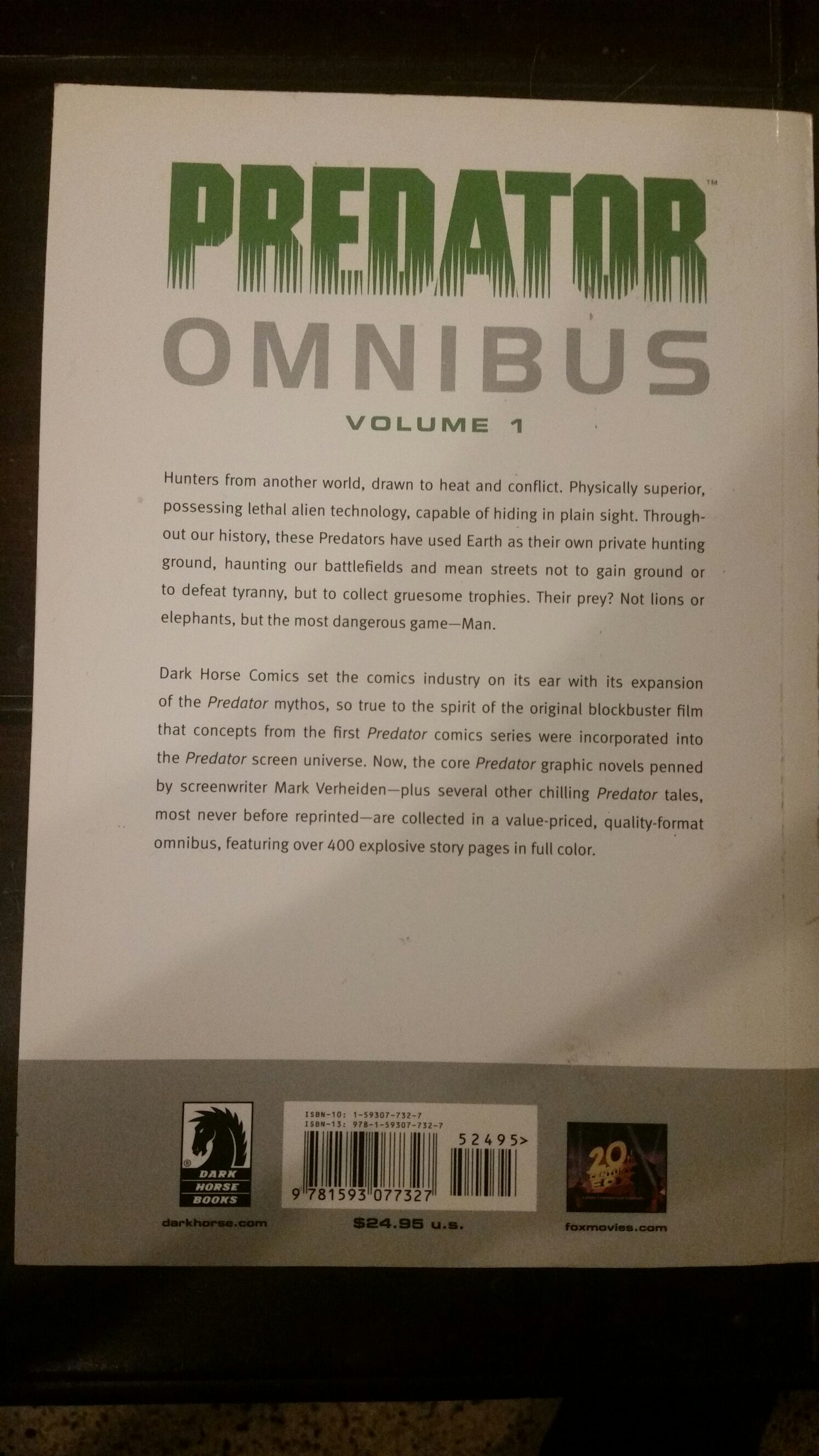 Predator Omnibus - Dark Horse Comics (1 - Aug 2007) comic book collectible [Barcode 9781593077327] - Main Image 2
