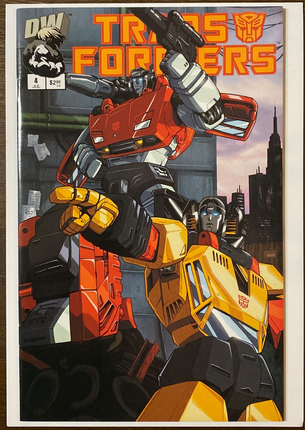 Transformers: Generation 1 - Dreamwave Productions (4 - Jul 2002) comic book collectible [Barcode 823365009767] - Main Image 2