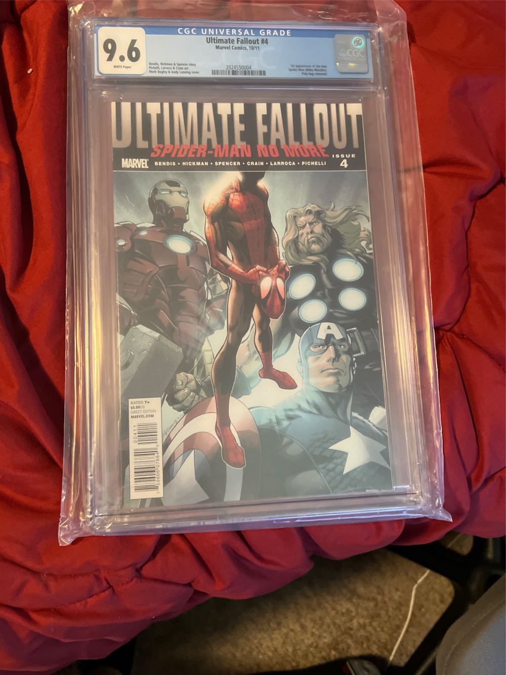 Spiderman: Ultimate Fallout - Marvel (4 - Oct 2011) comic book collectible [Barcode 759606076840] - Main Image 3