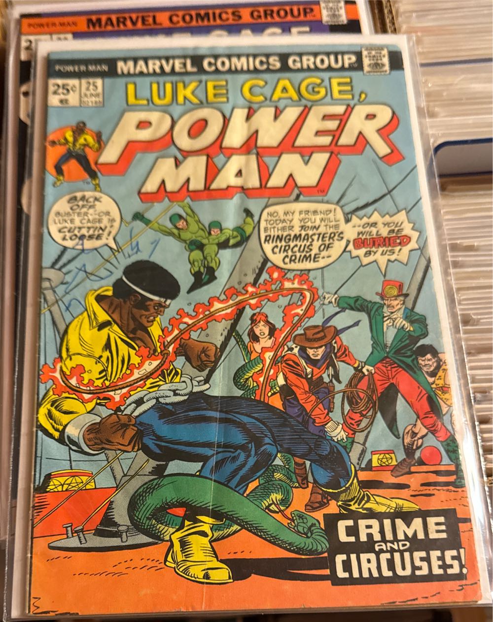 Luke Cage Power Man - Marvel Comics Group (25 - Aug 1975) comic book collectible [Barcode 071486021490] - Main Image 3