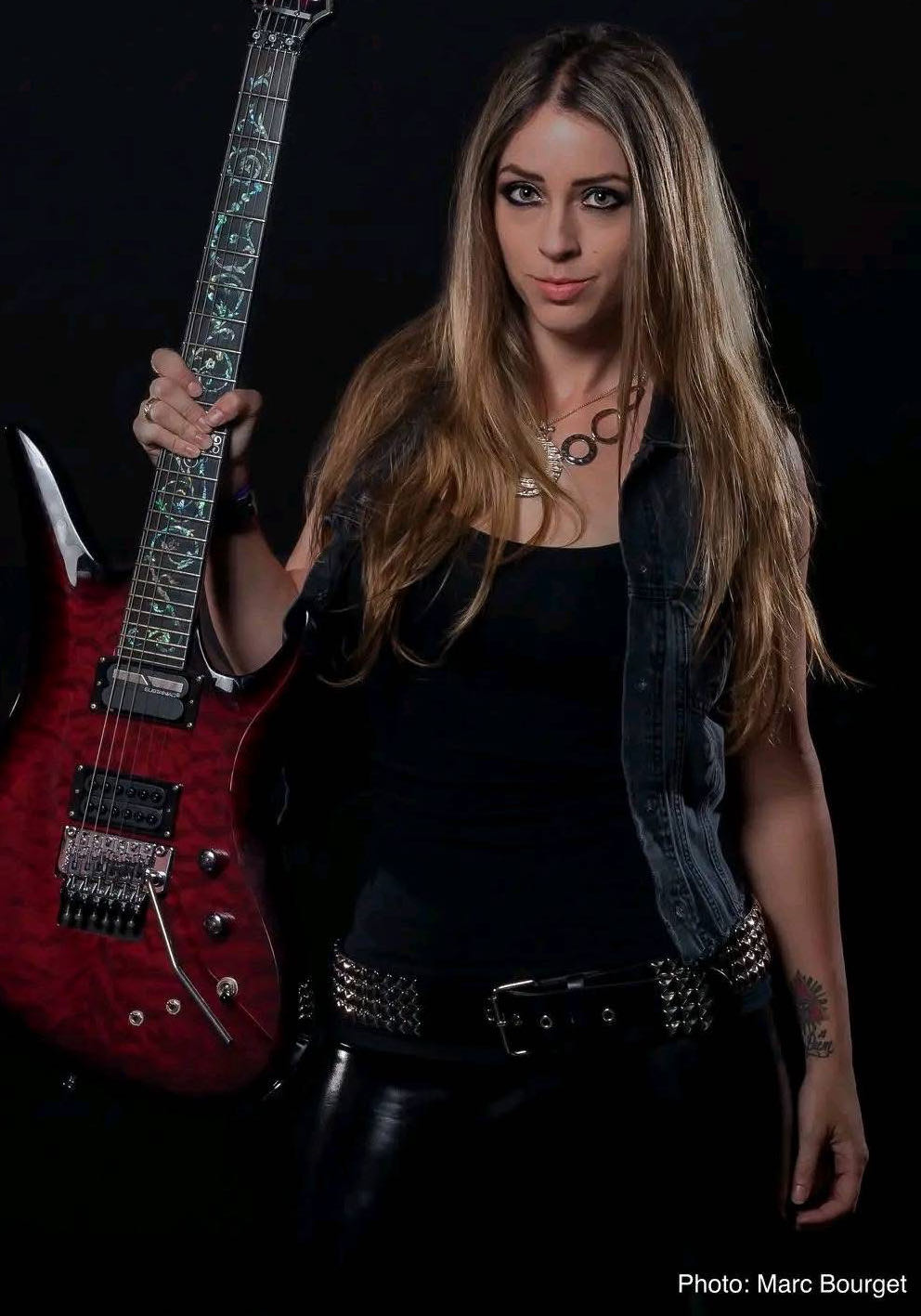 Belladonna - Boundless Comics (2) comic book collectible [Barcode 82002300809402041] - Main Image 3