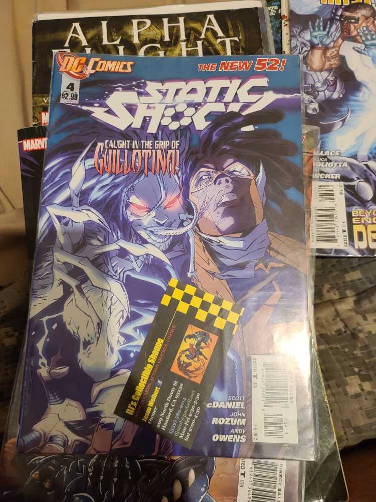 Static Shock - DC Comics (4 - Feb 2012) comic book collectible [Barcode 761941299518] - Main Image 2