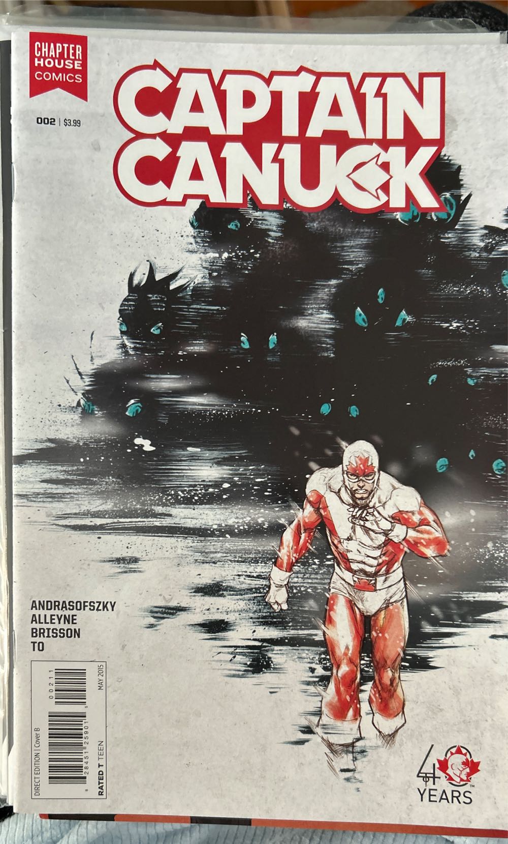 Captain Canuck  (2) comic book collectible [Barcode 62845125901500211] - Main Image 2