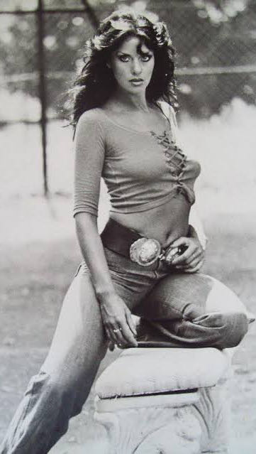 Sandman - DC (Detective Comics) (1 - Dec 1974) comic book collectible [Barcode 761941200682] - Main Image 4