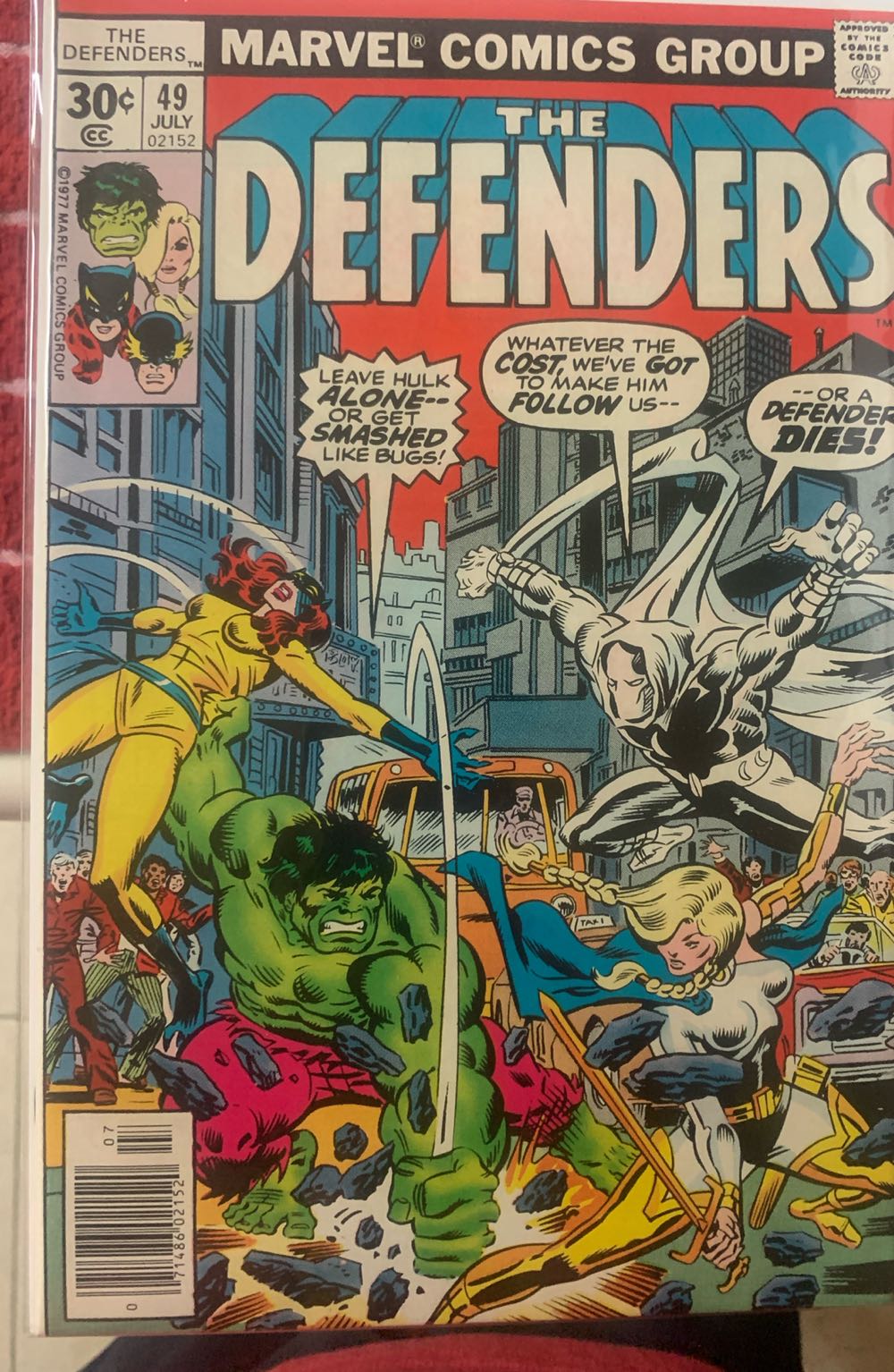 Defenders - Marvel (49 - Jul 1977) comic book collectible [Barcode 759606055258] - Main Image 3