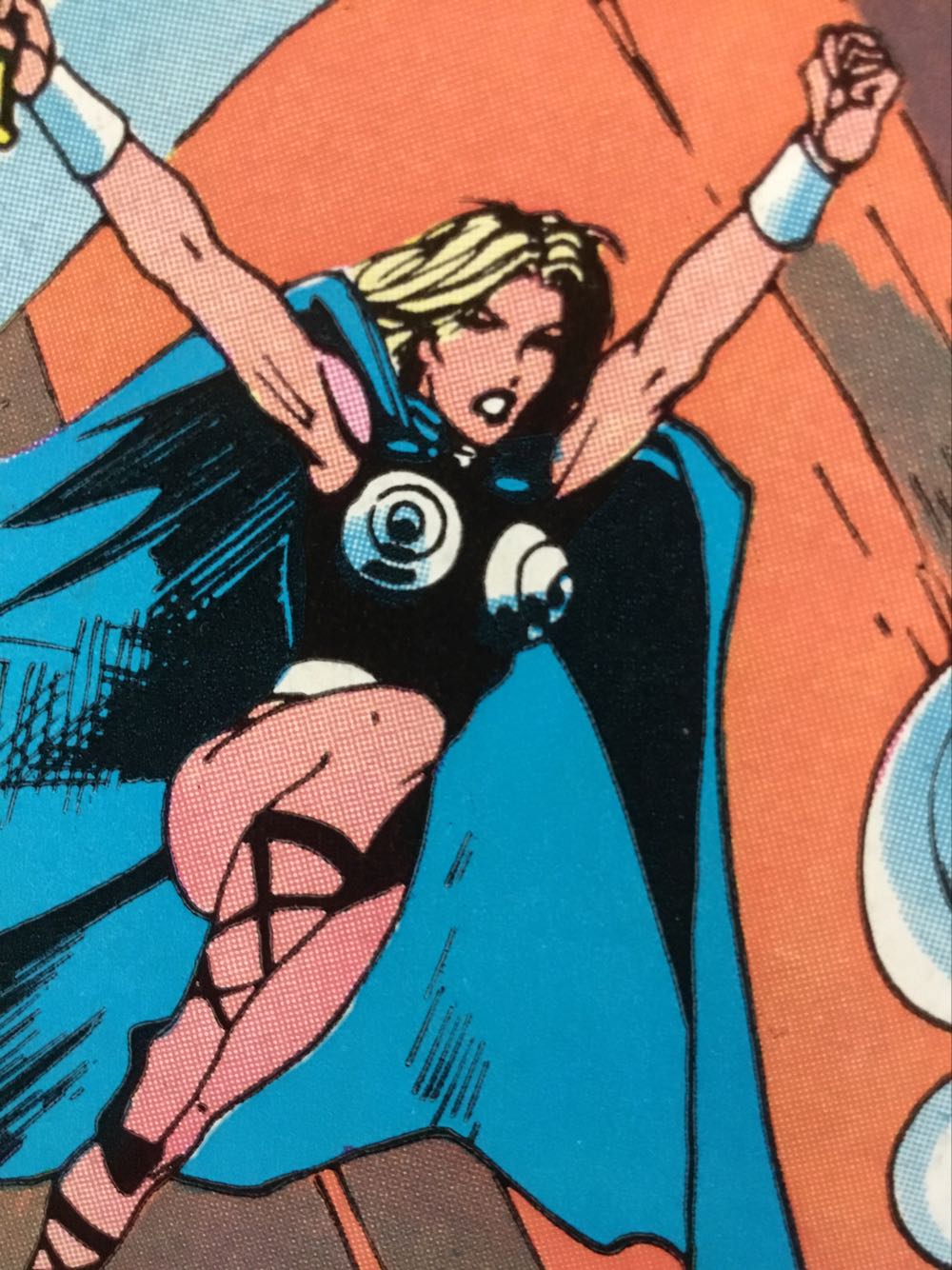 Defenders, The - Marvel Comics (140 - Feb 1985) comic book collectible [Barcode 759606055258] - Main Image 3