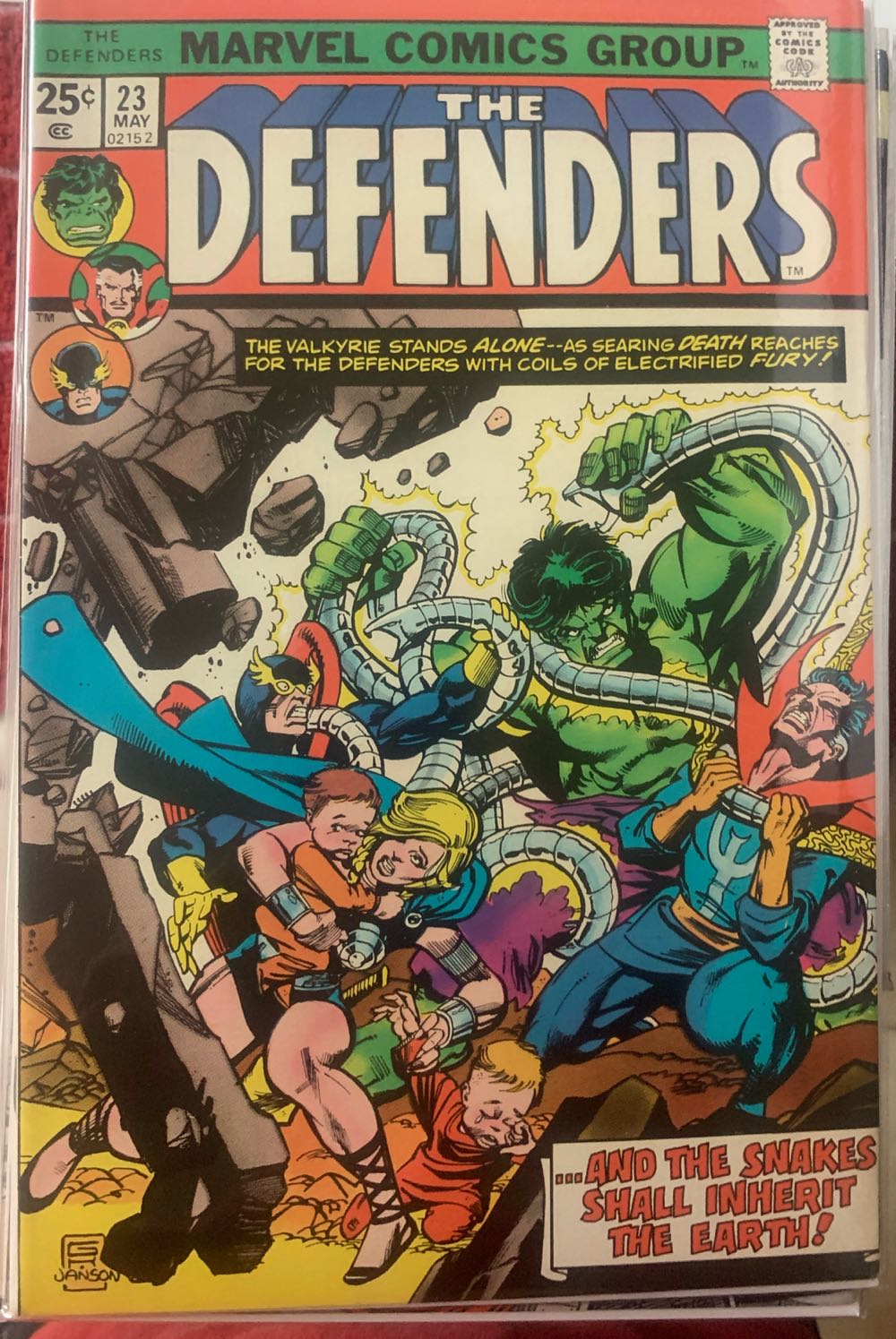 Defenders, The - Marvel Comics Group (23 - May 1975) comic book collectible - Main Image 3