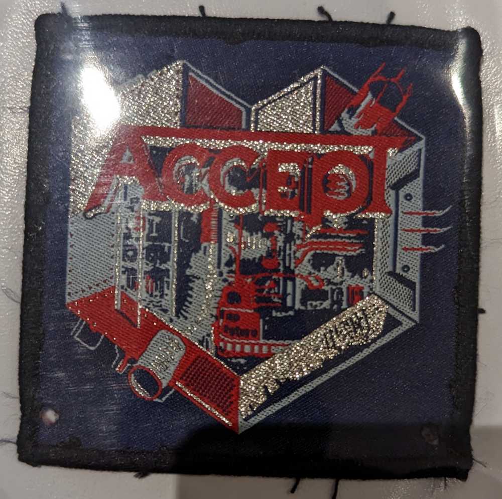Accept - Metal Heart