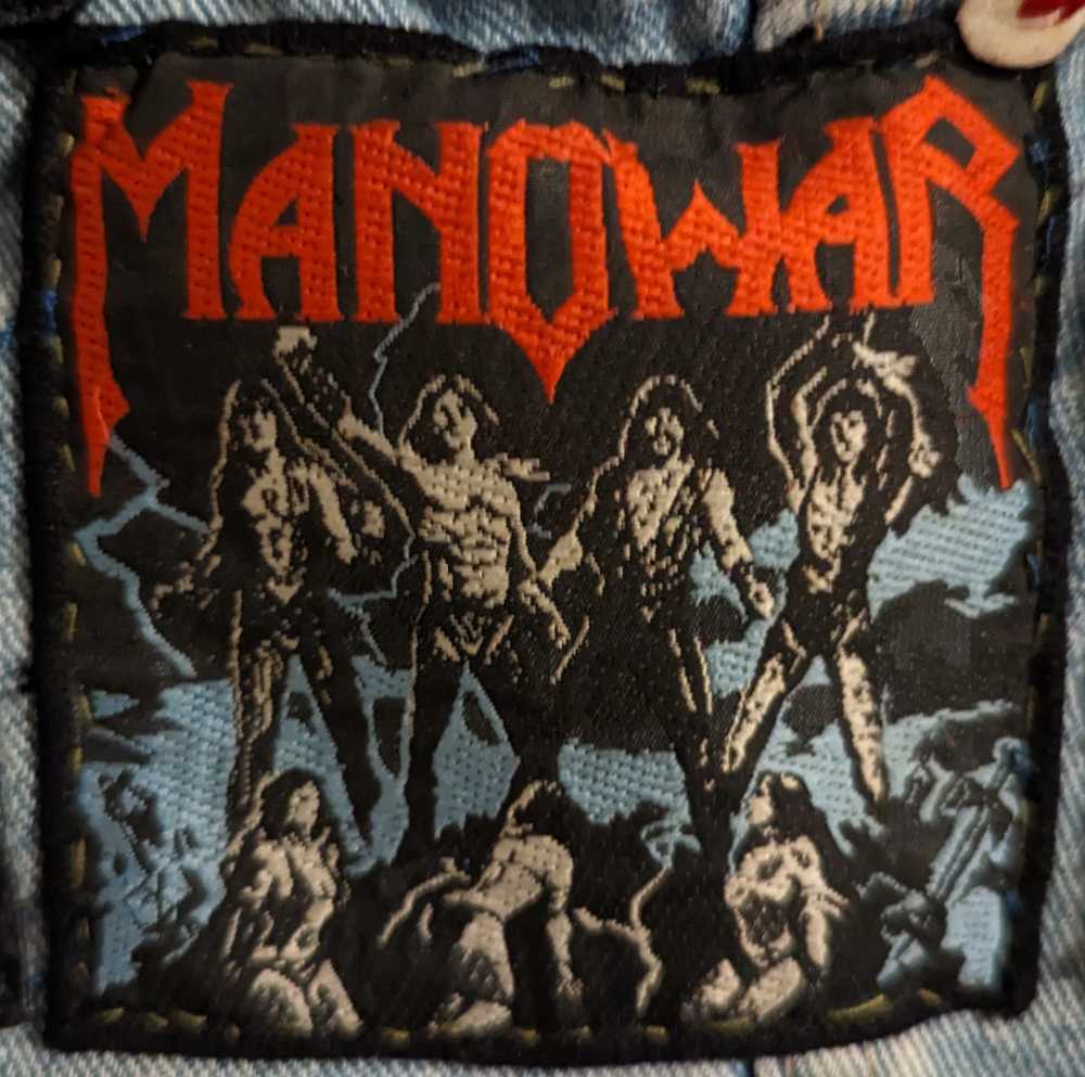 Manowar - Fighting The World