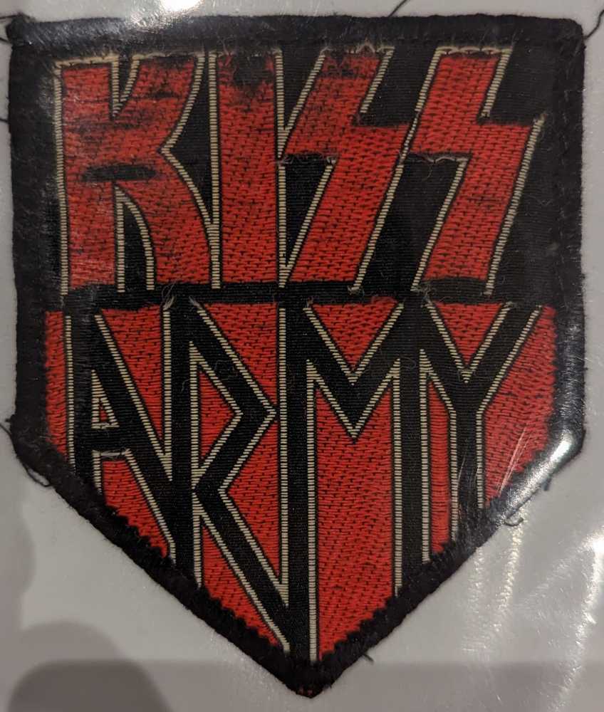 Kiss - Army