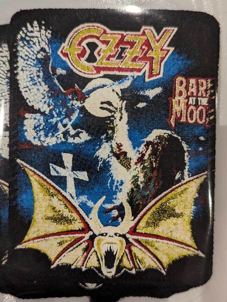 Ozzy Osbourne - Bark At The Moon